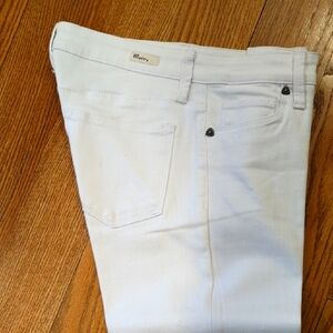 Kut From The Kloth Women's White Flare Jeans, Size 4 NWOT